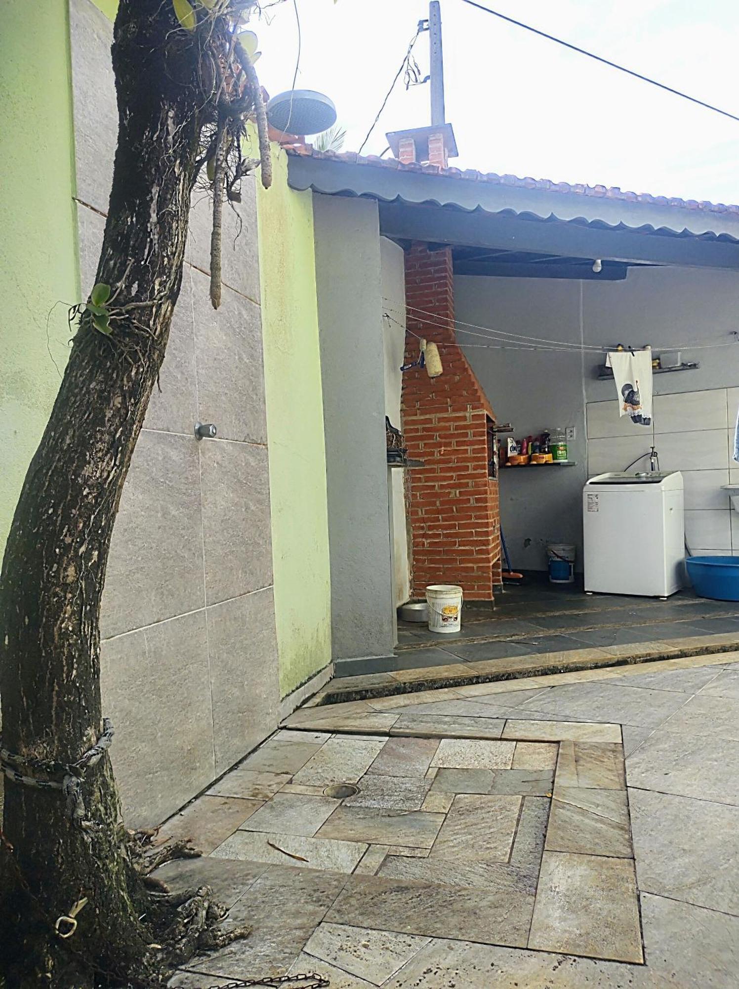 Refugio 50 Metros Da * Itanhaem